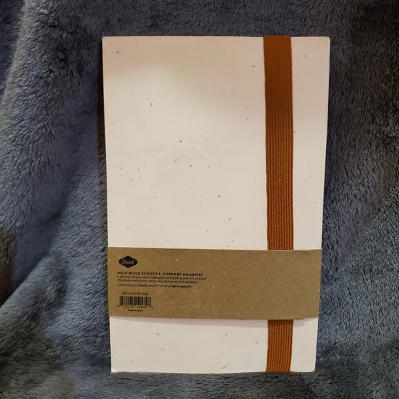 Denik Floral Notebook & Pouch Set 8.25" x 5.25" - Picture 6 of 6